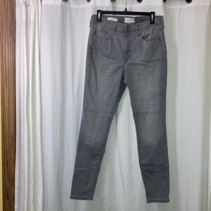 Universal Thread gray high rise skinny jeans